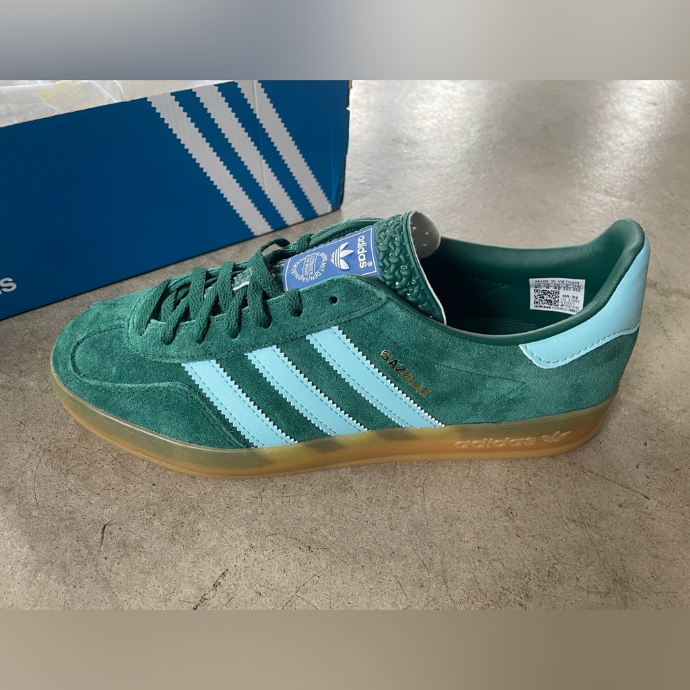 Adidas Gazelle Trainers _Green
